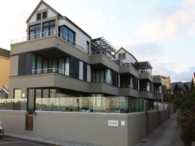 Harbour House Hotel - Le Paradis Apartments Херманус Экстерьер фото